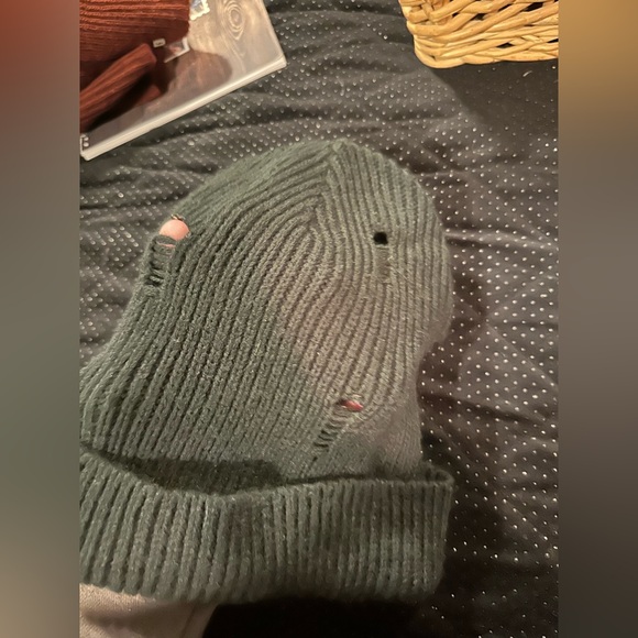 Hat - Picture 2 of 2